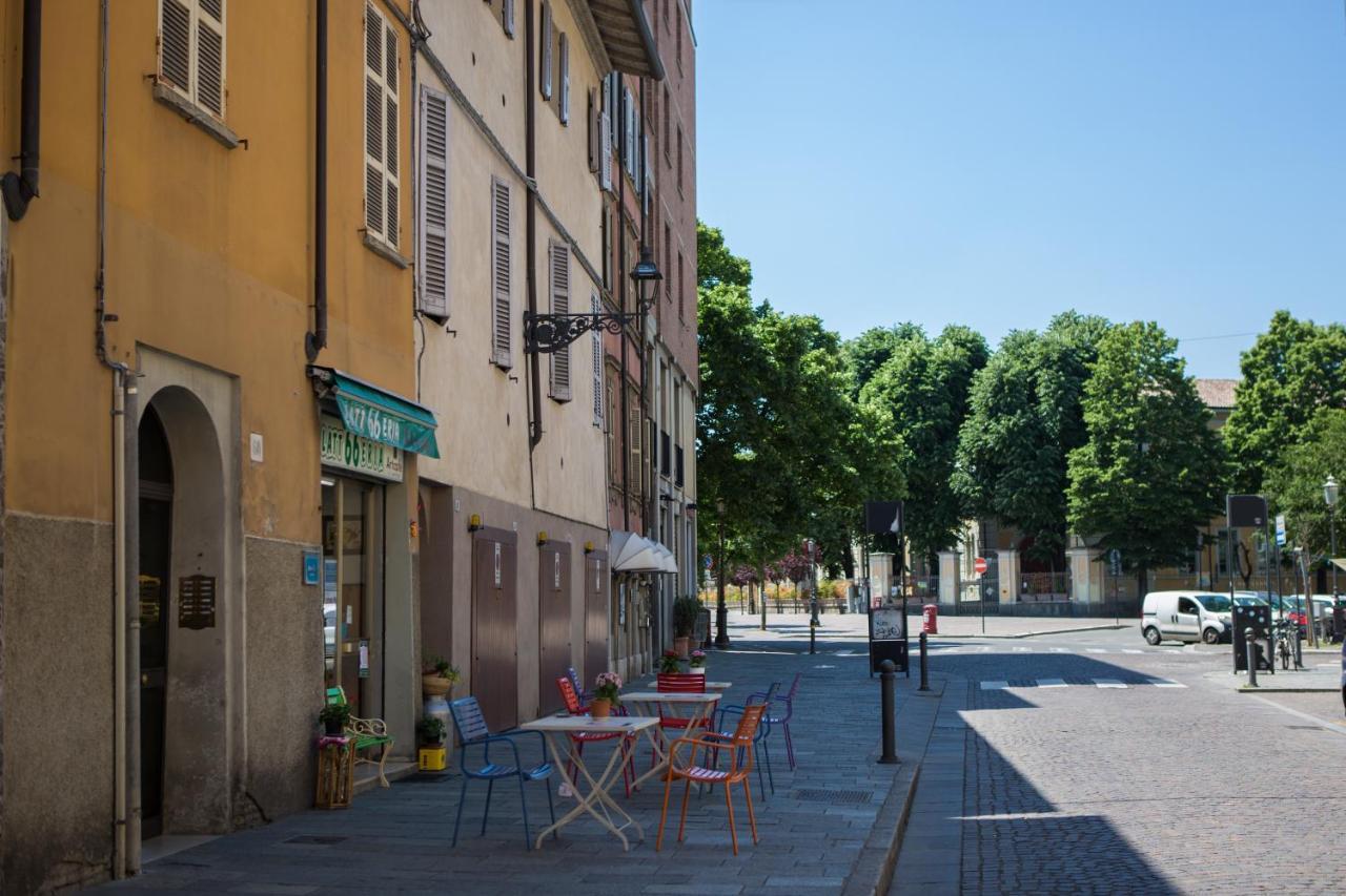 Centro Storico Oltretorrente Apartment